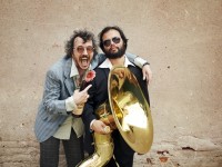 James Sugg and Josh Machiz are members of the cast of Pig Iron Theatre Company's TWELFTH NIGHT, running as part of the Philly Fringe/Live Arts Festival at the Suzanne Roberts Theatre through September 17. (Photo credit: Jason Frank Rothenberg)
