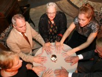 Jan Thompson, John Weber, Lisa Harner, Emma Stowger, & Rich Geller star in BLITHE SPIRIT, running at DCP Theatre in Telford PA through October 2.
