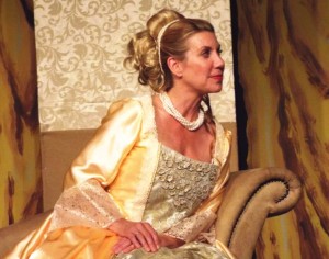 Stephanie Smith in LES LIAISONS DANGEREUSES.